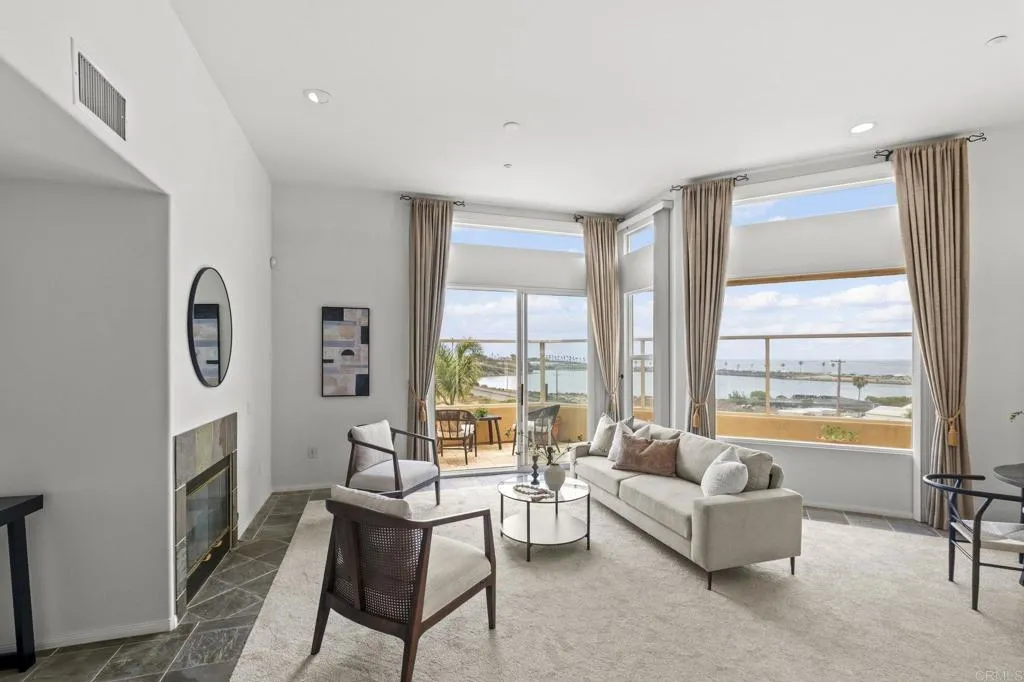 https://cdn.realtyfeed.com/cdn/127/306756762/c267738350d1c3ad089daf5789ac5a9e.webp
