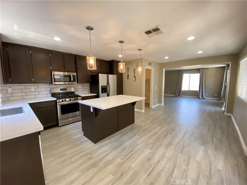 1110 Birch Lane, San Jacinto, CA 92582 - Main photo, San Jacinto, CA