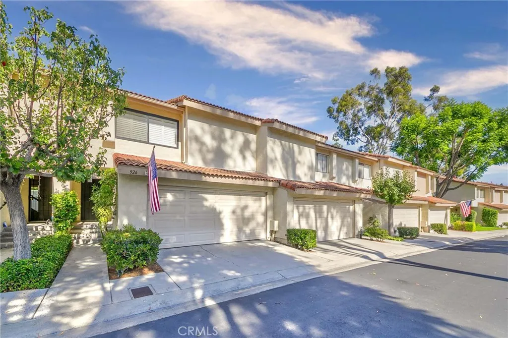 926 Whitewater, Fullerton, CA 92833 - Main photo, Fullerton, CA