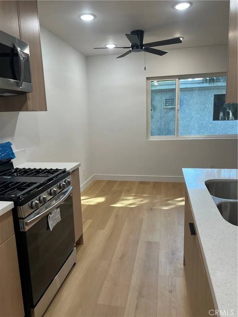 14805 Chase Street Unit 224, Panorama City, CA 91402 - Photo 5 of 26, Panorama City, CA