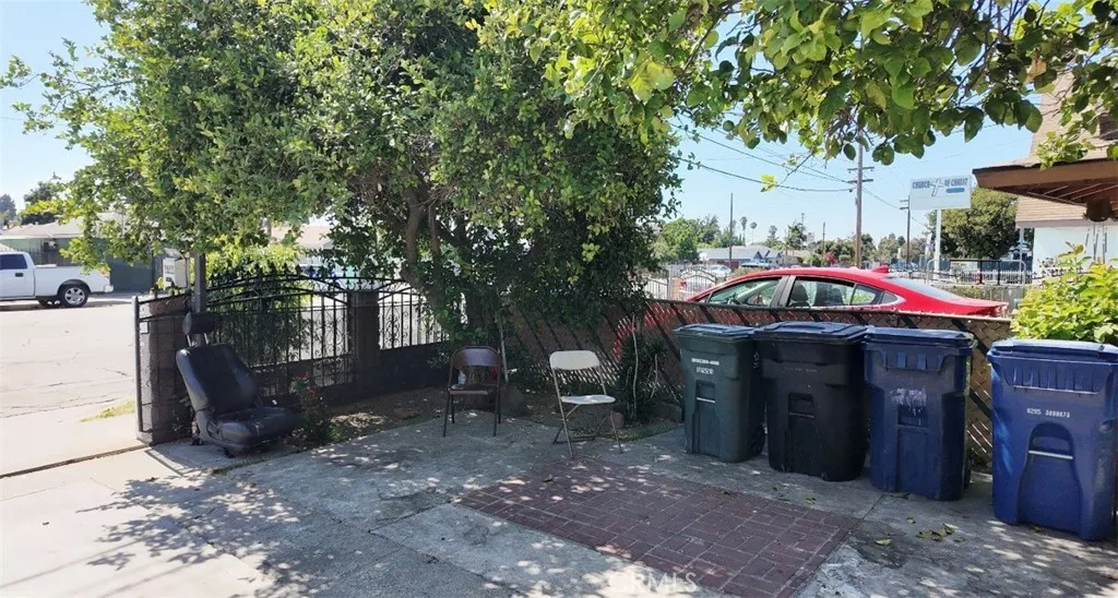 13214 S Mona, Compton, CA 90222 - Photo 2 of 6, Compton, CA