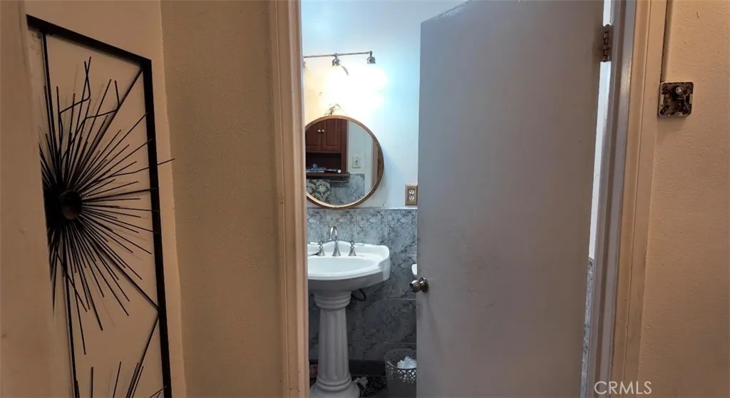 13214 S Mona, Compton, CA 90222 - Photo 5 of 6, Compton, CA