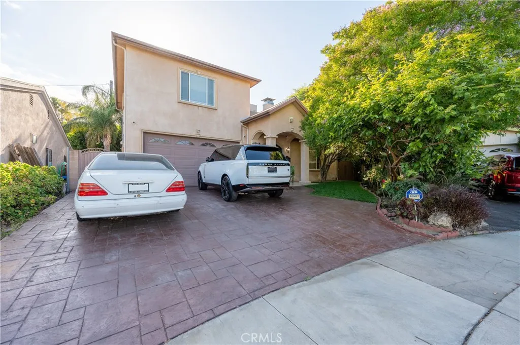 6973 Varna Avenue, Van Nuys, CA 91405 - Photo 2 of 36, Van Nuys, CA