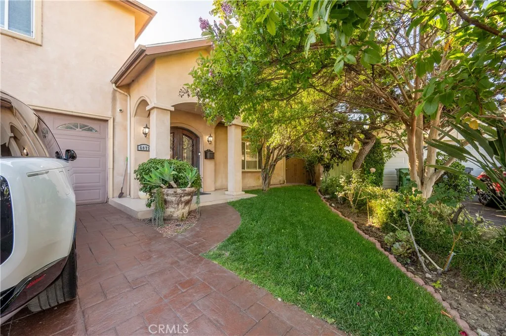 6973 Varna Avenue, Van Nuys, CA 91405 - Photo 3 of 36, Van Nuys, CA