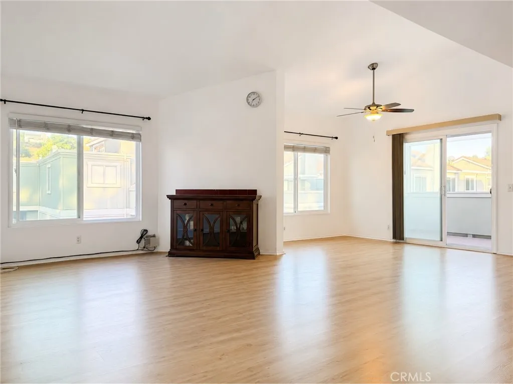 780 Golden Springs Unit F, Diamond Bar, CA 91765 - Photo 4 of 21, Diamond Bar, CA