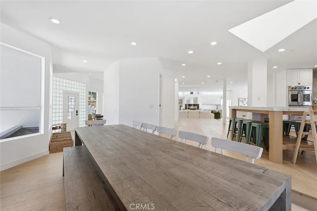 845 11th, Manhattan Beach, CA 90266 - Photo 4 of 19, Manhattan Beach, CA