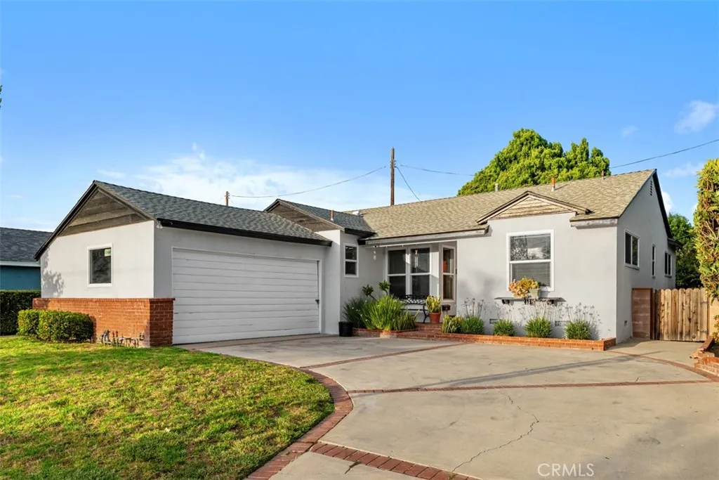 6440 Petit, Van Nuys, CA 91406 - Photo 3 of 44, Van Nuys, CA