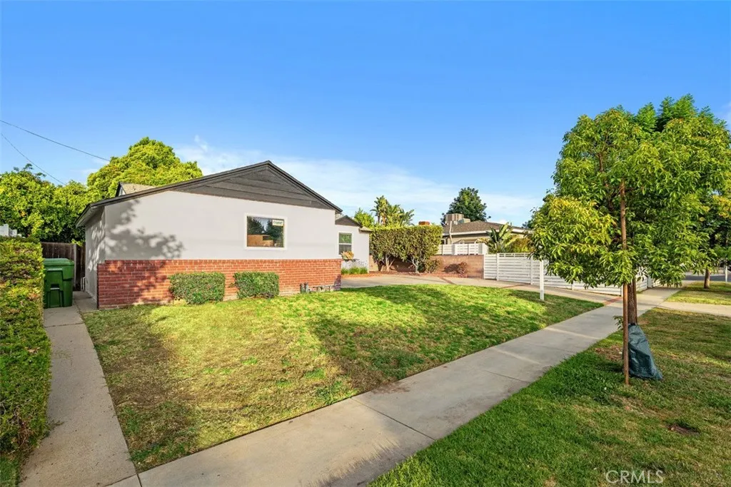 6440 Petit, Van Nuys, CA 91406 - Photo 4 of 44, Van Nuys, CA