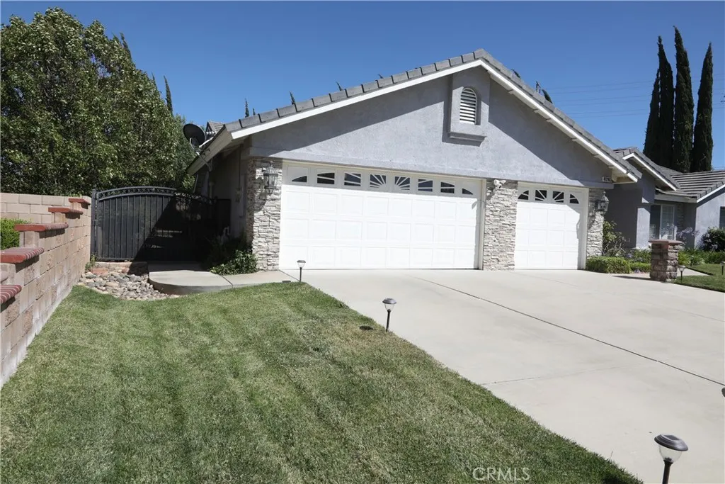 41216 Vista Linda, Palmdale, CA 93551 - Photo 2 of 49, Palmdale, CA