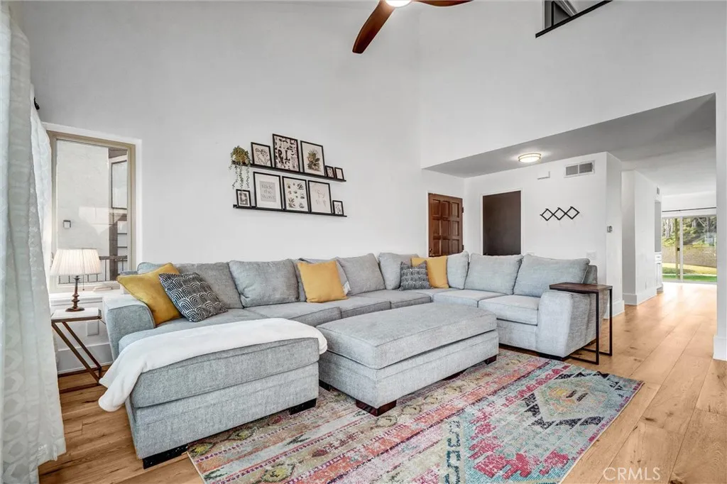 26606 La Roda, Mission Viejo, CA 92691 - Photo 4 of 24, Mission Viejo, CA