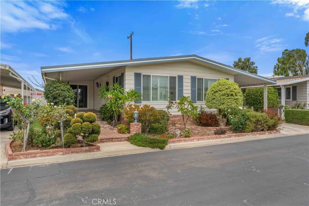 719 Glenlake, Placentia, CA 92870 - Main photo, Placentia, CA