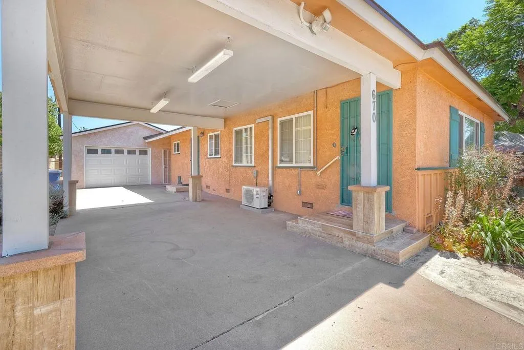 670 I Street, Chula Vista, CA 91910 - Photo 4 of 25, Chula Vista, CA