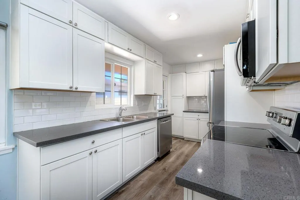 https://cdn.realtyfeed.com/cdn/127/306756840/667834678eaae9ff8b1b0400bf26c502.webp