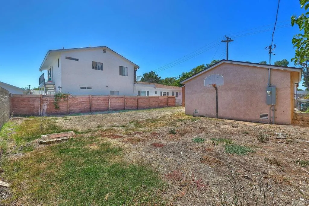 https://cdn.realtyfeed.com/cdn/127/306756840/dac29081c36bfd9fa7f36efebeaa6ec2.webp