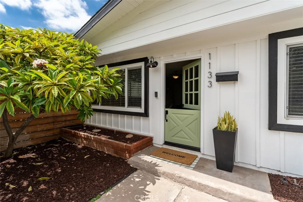 1133 E Sycamore, Orange, CA 92866 - Photo 4 of 42, Orange, CA