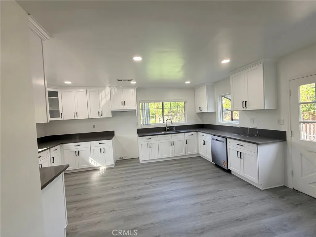 15459 Three Palms Street, Hacienda Heights, CA 91745 - Photo 4 of 15, Hacienda Heights, CA