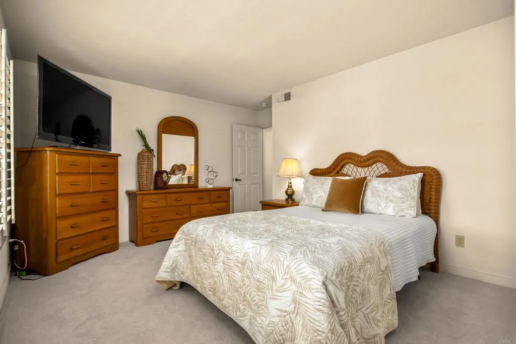 https://cdn.realtyfeed.com/cdn/127/306756866/8ab1d590ae8c909d772f4845b6ff2e20.webp