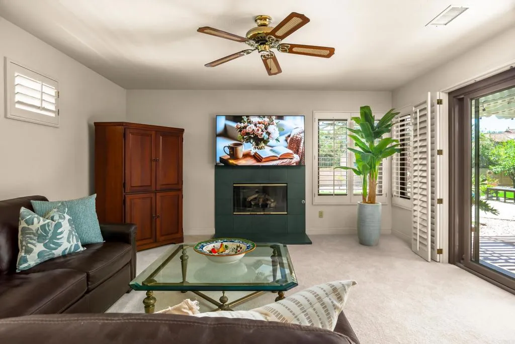 https://cdn.realtyfeed.com/cdn/127/306756866/d0ad5bedc51469fdf1a9f5783d4d8902.webp
