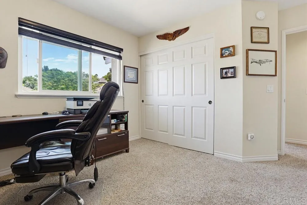 https://cdn.realtyfeed.com/cdn/127/306756878/952e87b52365052f09ddb5d958598d98.webp