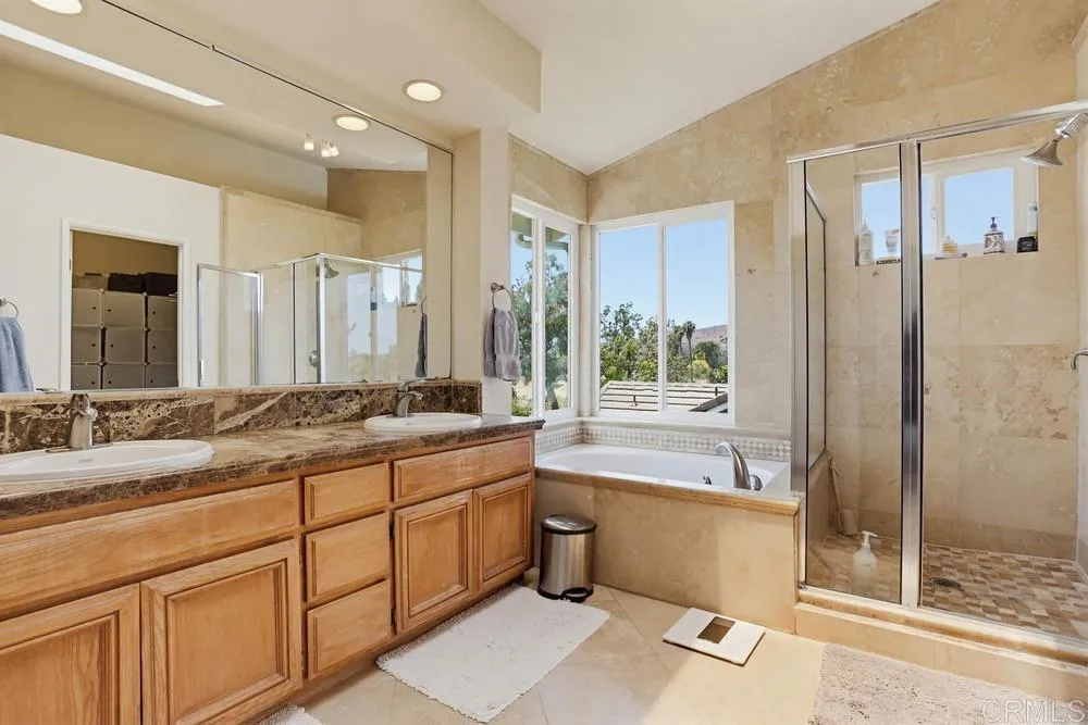 https://cdn.realtyfeed.com/cdn/127/306756878/e84c00075ff6535c79afd9429158cc0c.webp