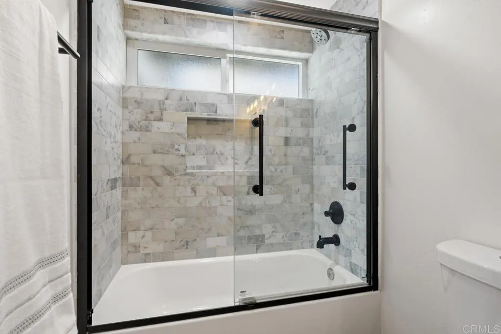 https://cdn.realtyfeed.com/cdn/127/306756894/c306d3ae01955574a1875b65e0f428ab.webp