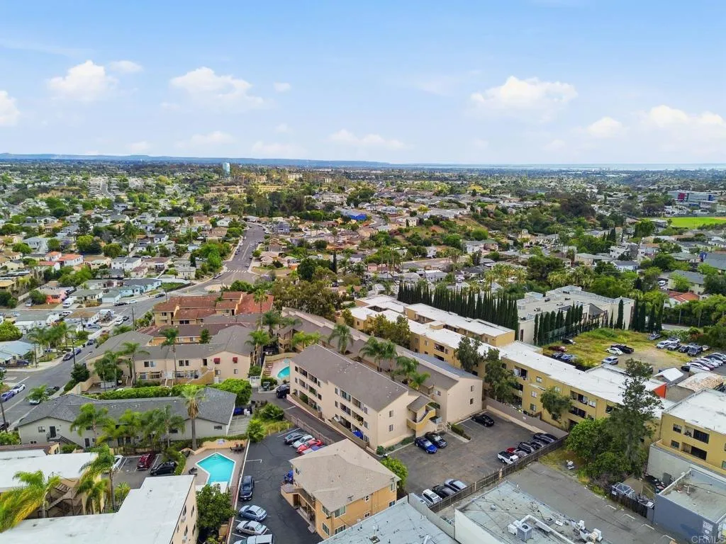 https://cdn.realtyfeed.com/cdn/127/306756900/2c174e2b2f6086b75b68957070274698.webp
