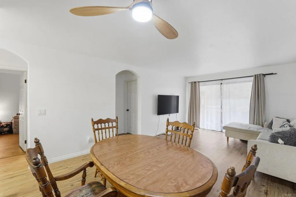 https://cdn.realtyfeed.com/cdn/127/306756900/46c0da771847f396af536d5785a956ff.webp