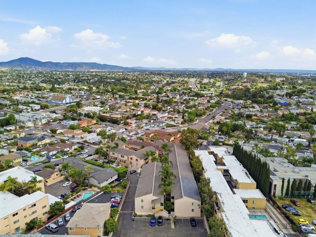 https://cdn.realtyfeed.com/cdn/127/306756900/53a80b96a54f69491f22bdc186db868e.webp