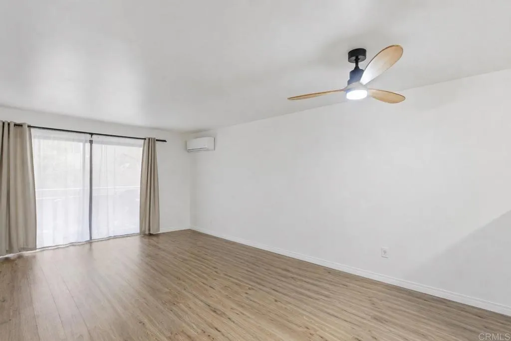 https://cdn.realtyfeed.com/cdn/127/306756900/8a25cd3bd7d75e8c2f38629809b9dfc8.webp