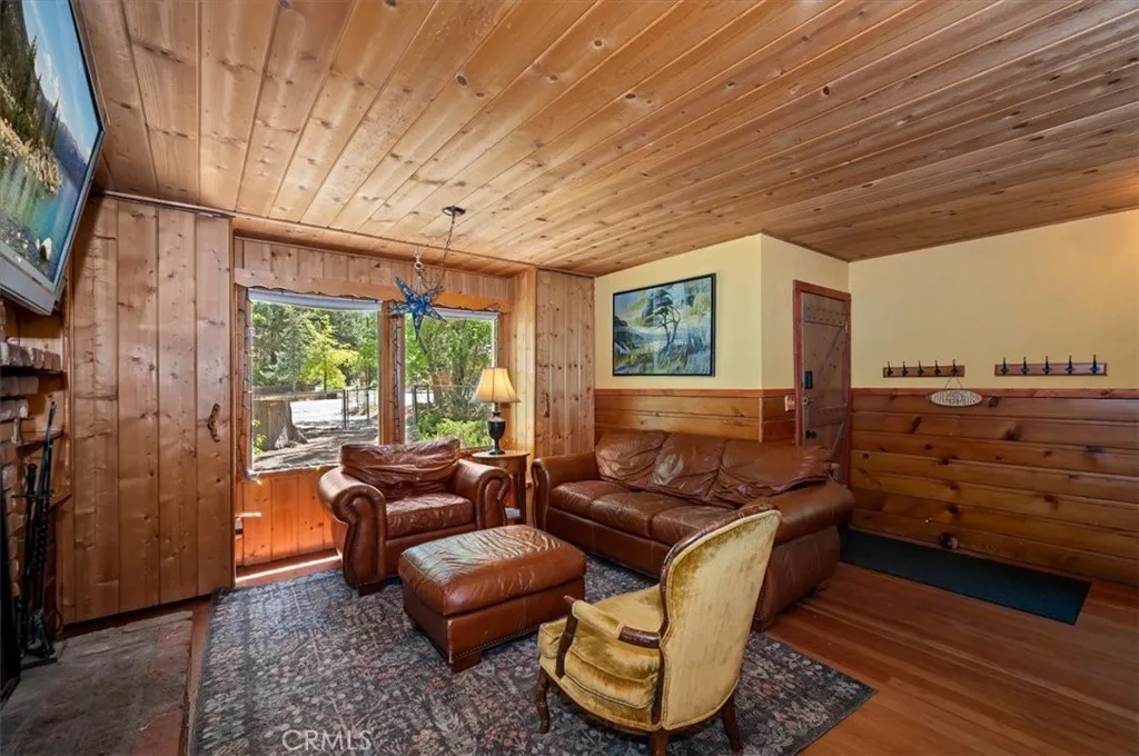 840 Elm, Big Bear Lake, CA 92315 - Photo 5 of 31, Big Bear Lake, CA