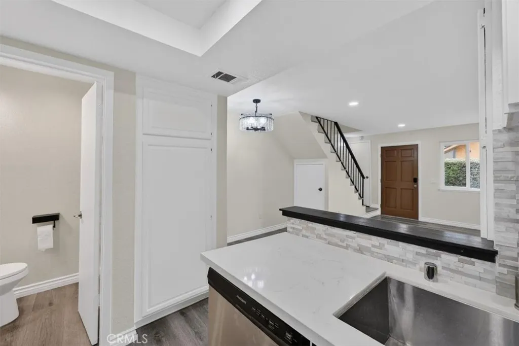 521 West 9th Street, Upland, CA 91786 - Photo 4 of 37, Upland, CA