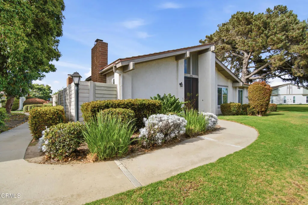 2208 N H Street, Oxnard, CA 93036 - Photo 2 of 34, Oxnard, CA