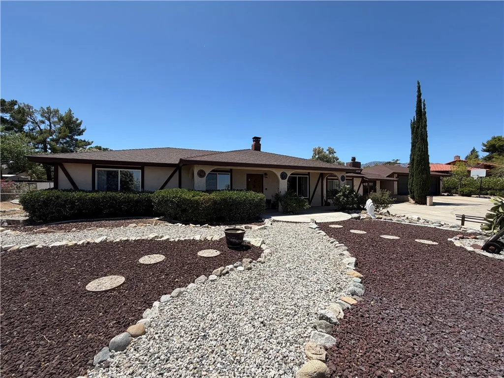 32038 Crystalaire, Llano, CA 93544 - Main photo, Llano, CA