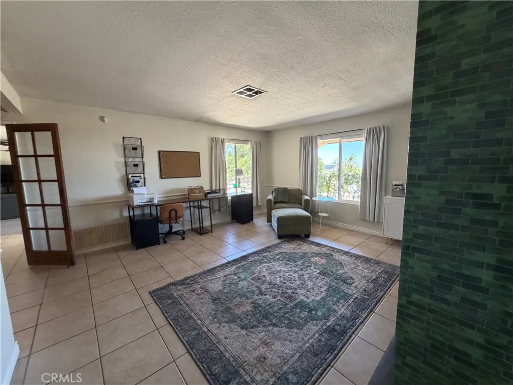32038 Crystalaire, Llano, CA 93544 - Photo 5 of 37, Llano, CA