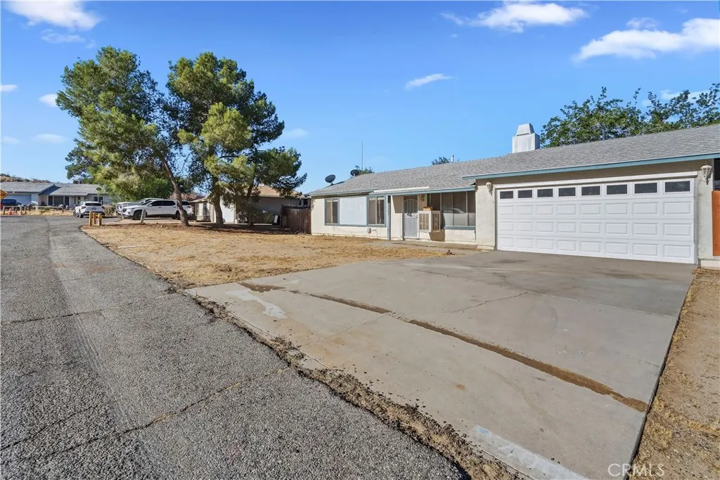 40015 172nd East, Palmdale, CA 93591 - Photo 2 of 27, Palmdale, CA