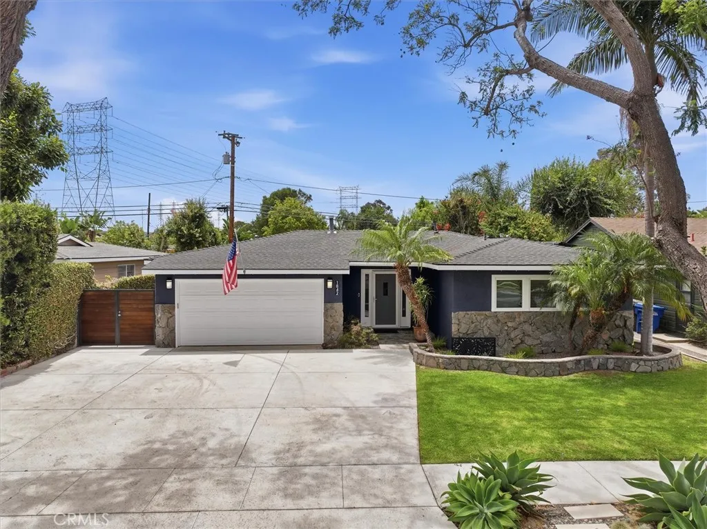 1842 Stevely Avenue, Long Beach, CA 90815 - Main photo, Long Beach, CA