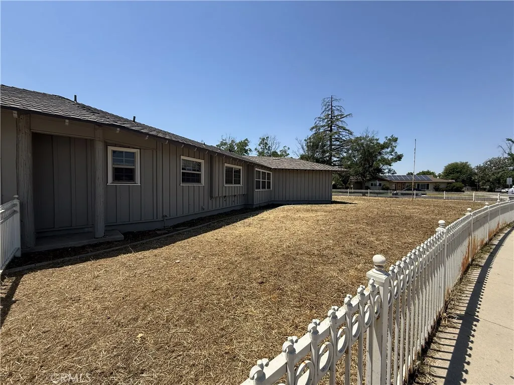 916 Oak, Wasco, CA 93280 - Photo 5 of 45, Wasco, CA