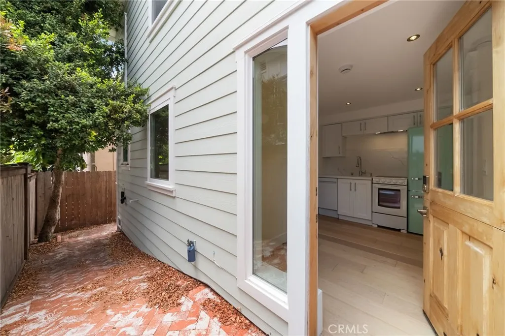 31729 Fairview Rd. #lower Left, Laguna Beach, CA 92651 - Photo 2 of 23, Laguna Beach, CA