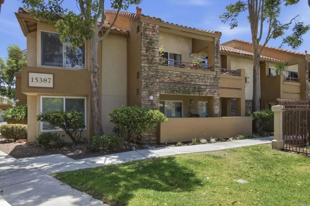 https://cdn.realtyfeed.com/cdn/127/306757002/00d2ae2dc78d661d5780601d35cdcebb.webp