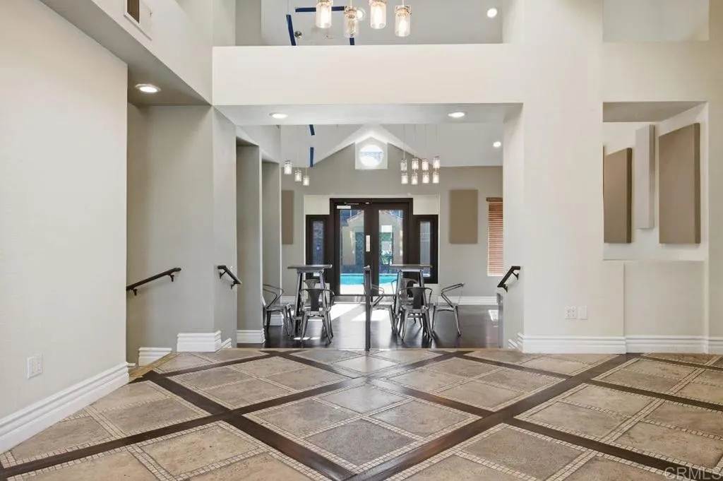 https://cdn.realtyfeed.com/cdn/127/306757002/83dad5dce23f37ff2c60fef359dd0b17.webp