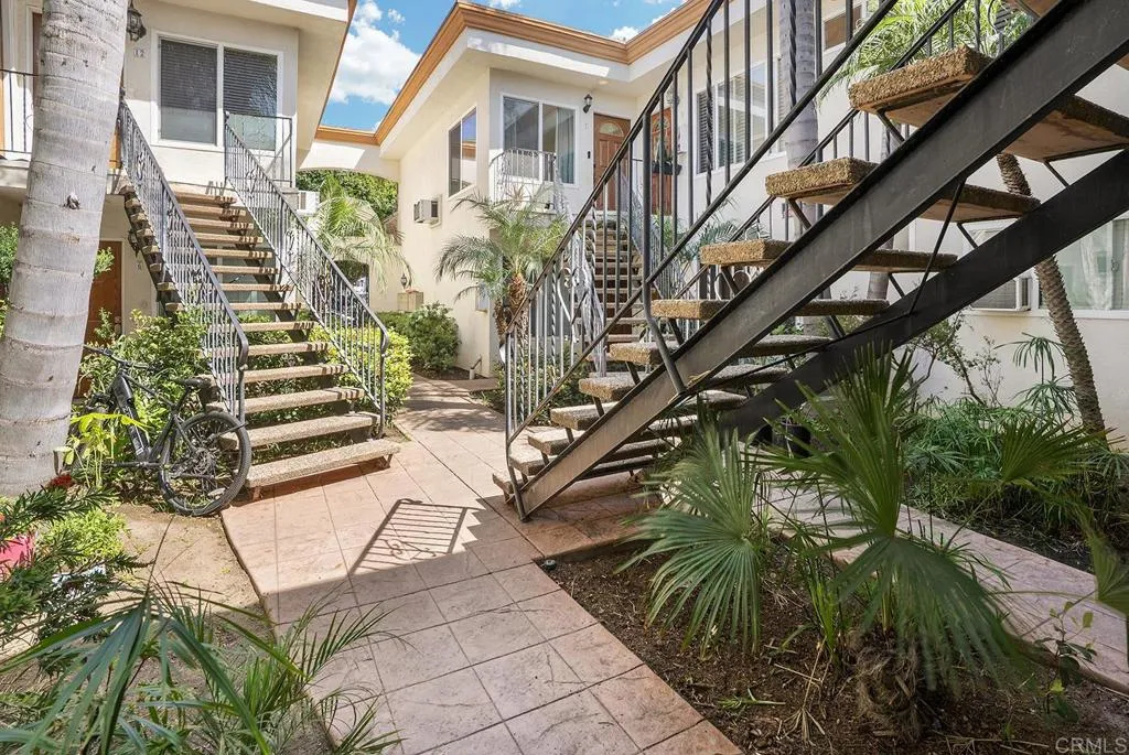 https://cdn.realtyfeed.com/cdn/127/306757019/65b82408d71ce45c987e4073e417d01e.webp