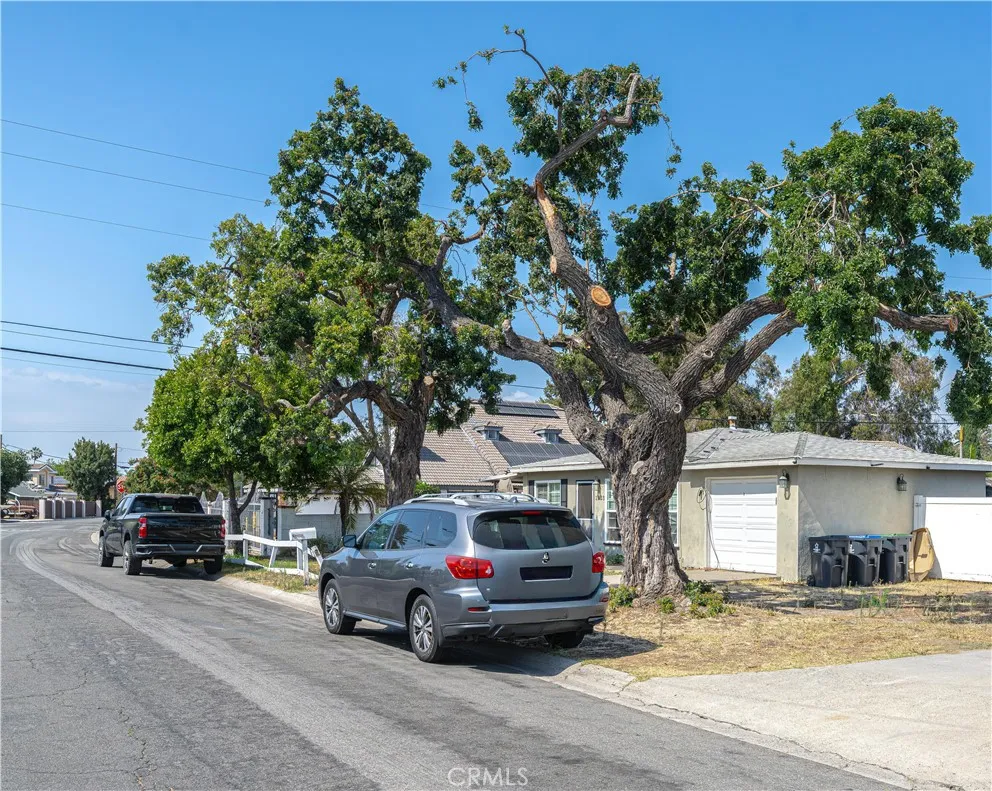 4301 W Lilac, Santa Ana, CA 92704 - Photo 4 of 40, Santa Ana, CA