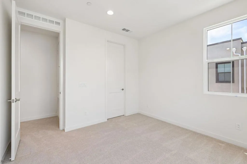 https://cdn.realtyfeed.com/cdn/127/306757058/5460c25cd2522c96504c22cd691fc0e6.webp