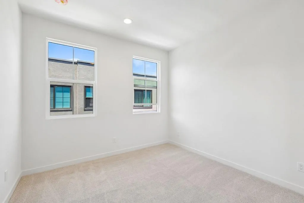 https://cdn.realtyfeed.com/cdn/127/306757058/69a1674e1464afc761df09430e1d5d62.webp