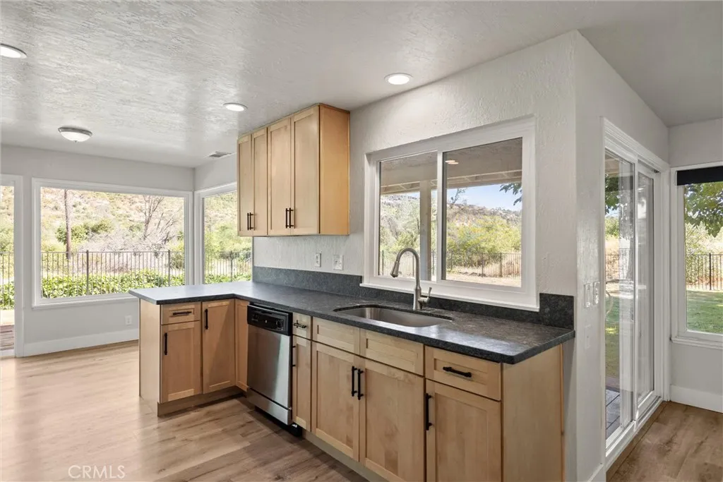 1278 Honey Run Road, Chico, CA 95928 - Photo 5 of 47, Chico, CA