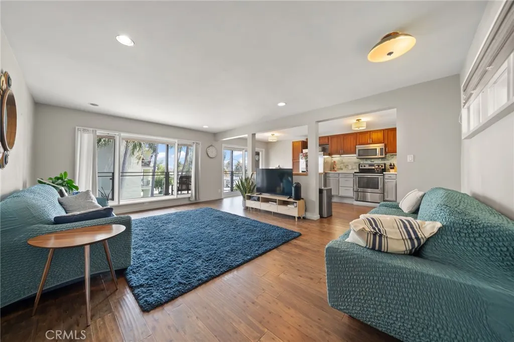 3819 East Livingston Drive Unit 9