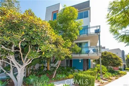 Irvine, CA 92612