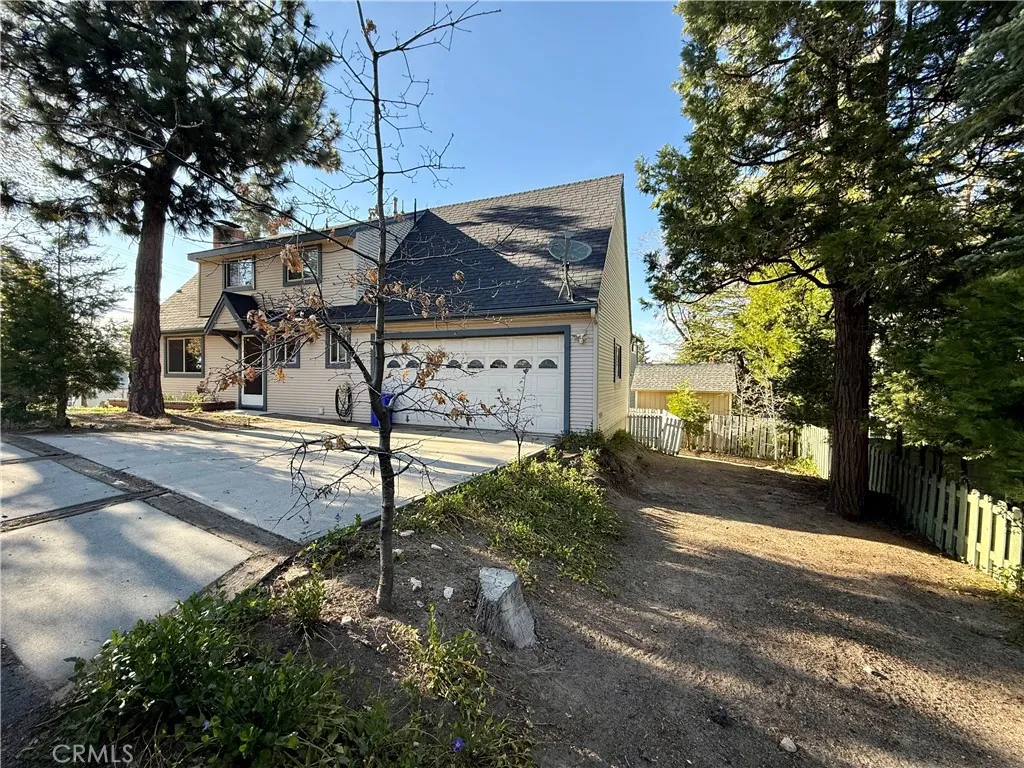 28762 Cedar, Lake Arrowhead, CA 92352 - Photo 2 of 15, Lake Arrowhead, CA