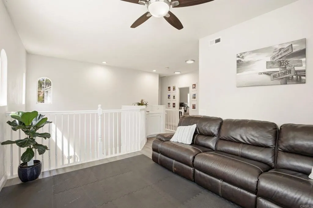 https://cdn.realtyfeed.com/cdn/127/306757144/303c5cc0c12cdf42165cdb76574e77cd.webp