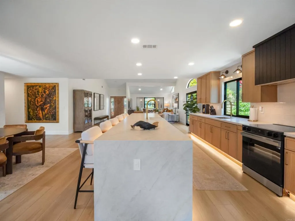 https://cdn.realtyfeed.com/cdn/127/306757152/2c9c08b047e120aed72cab693af00647.webp